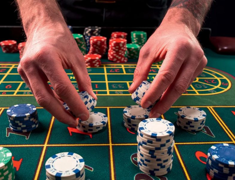 ایک اکاؤنٹ بنائیں یا Lucky JILI Slot کیسینو میں لاگ ان کریں۔